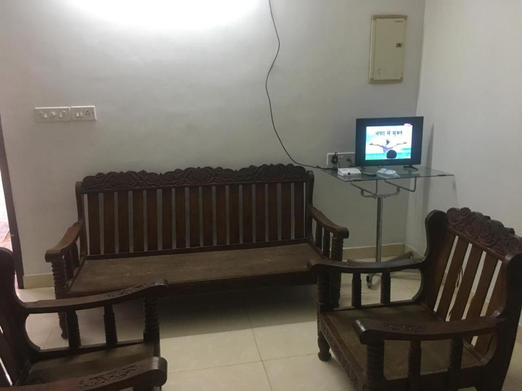 Montecello Guest house *